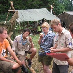 fotos kamp 2009-2010 jong-givers 104 - Scouts en Gidsen Zaventem 